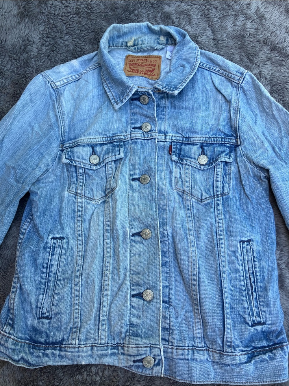 Levi's Light Blue Denim Jean Jacket Distressed Thrashed Size M